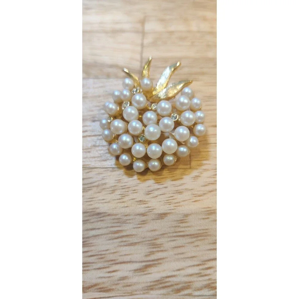 Vintage Signed Pell Faux Pearl & Rhinestone Bouquet Cluster Gold Tone Brooch